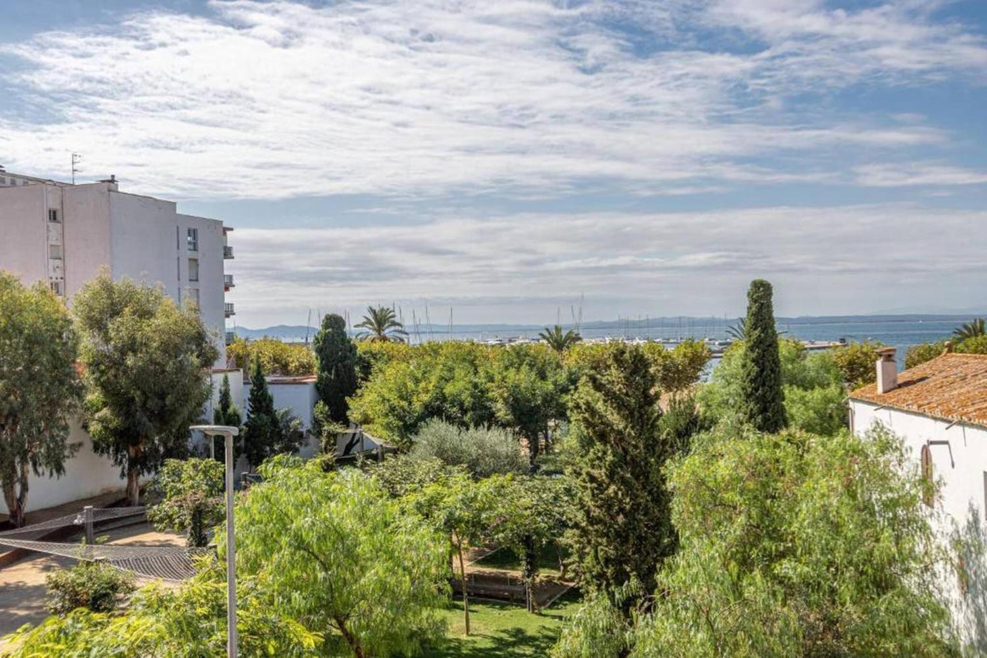 Apartamento Frente Al Mar Rosas Exteriör bild