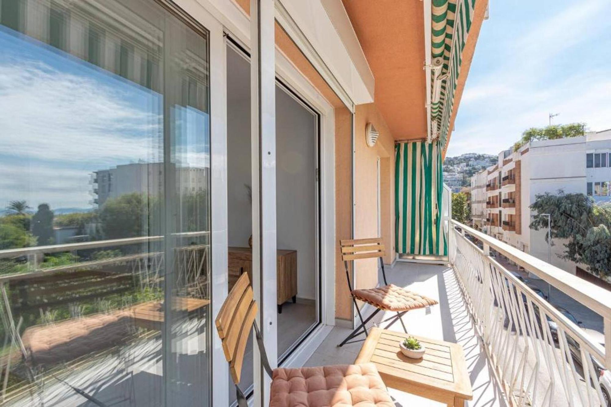 Apartamento Frente Al Mar Rosas Exteriör bild