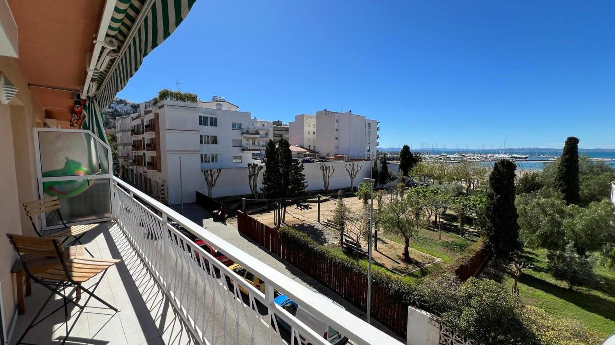 Apartamento Frente Al Mar Rosas Exteriör bild