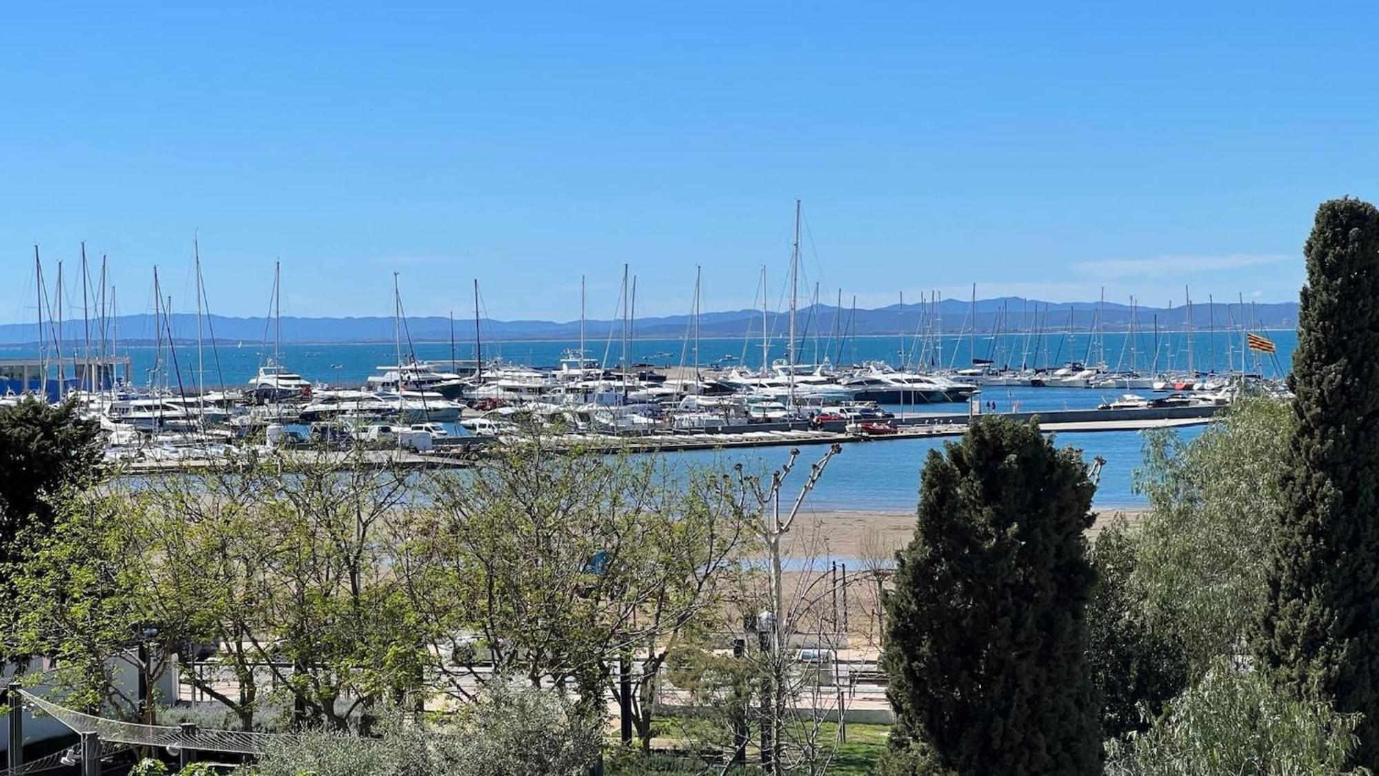 Apartamento Frente Al Mar Rosas Exteriör bild